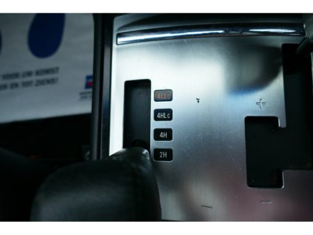 2015 Mitsubishi Pajero LWB N1 5-ST AT N 4DR A AUTO €22,000 thumbnail