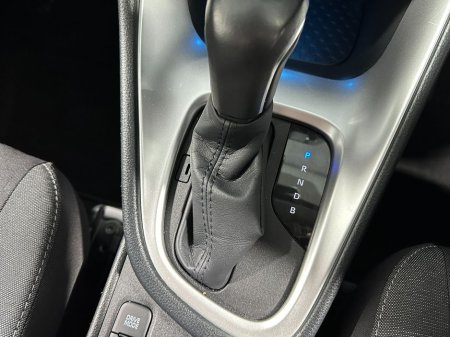 2021 Toyota Yaris - thumbnail 22