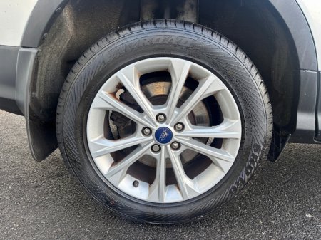 2019 Ford Kuga TITANIUM 1.5 TDCI 120PS 4DR €19,950 thumbnail