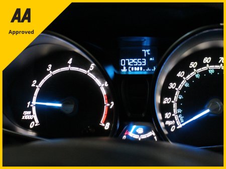 2014 Ford Fiesta - thumbnail 15