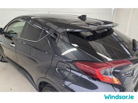 2020 Toyota C-HR HYBRID AUTO €21,995 thumbnail