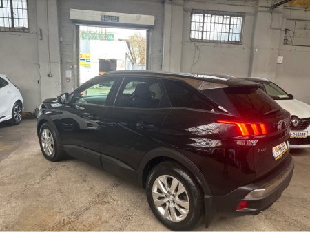 2019 Peugeot 3008 - view 3