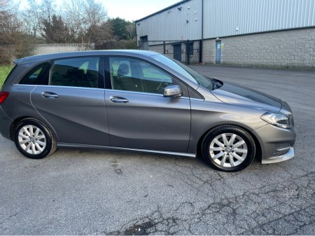 2016 Mercedes-Benz B Class B SERIES  5DR AUTOMATIC €13,750 thumbnail