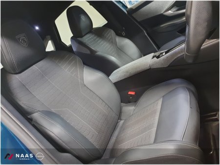 2025 Peugeot 3008 GT EV €36,945 thumbnail