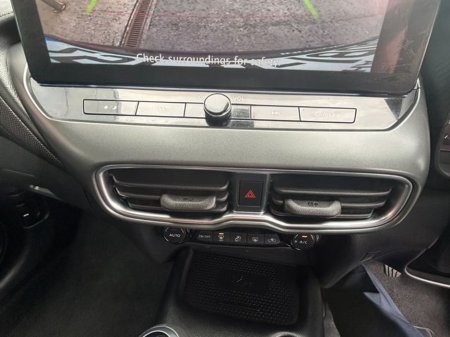 2025 Nissan Juke - thumbnail 26