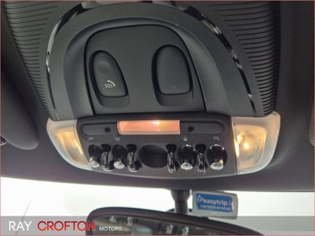 2022 MINI Hatch Cooper Exclusive €26,500 thumbnail