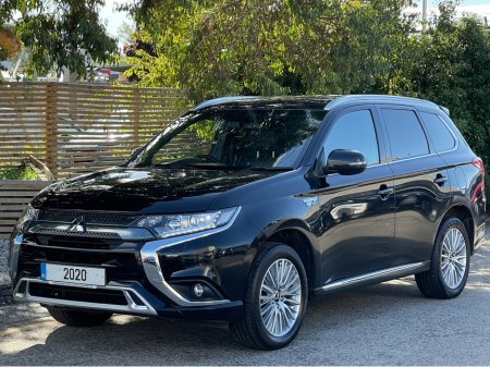 2020 Mitsubishi Outlander DYNAMICS PHEV CV