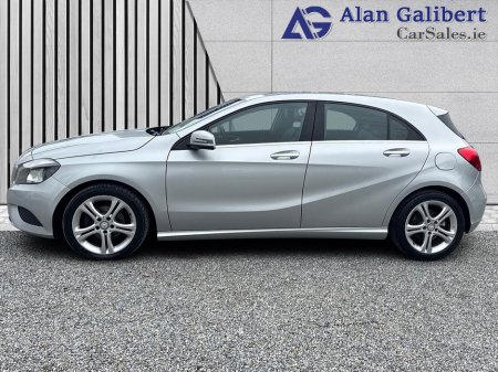 2015 Mercedes-Benz A Class - thumbnail 5