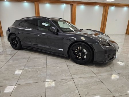 2025 Porsche Taycan - thumbnail 6