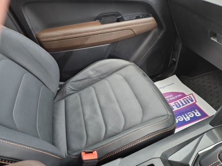 2025 Volkswagen Amarok - thumbnail 14