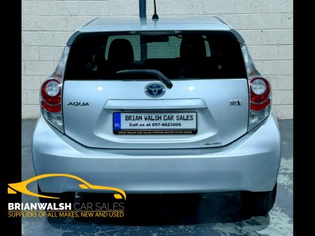 2014 Toyota Aqua Automatic hybrid €8,750