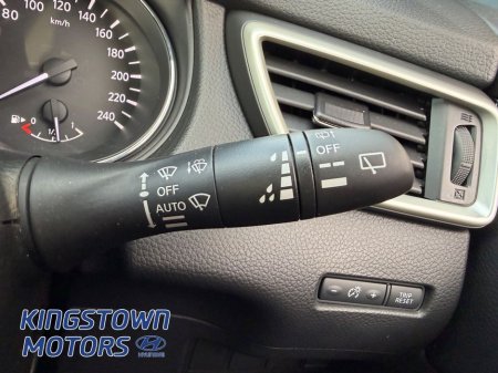 2017 Nissan Qashqai - thumbnail 15