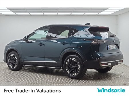 2025 Nissan Qashqai - thumbnail 2