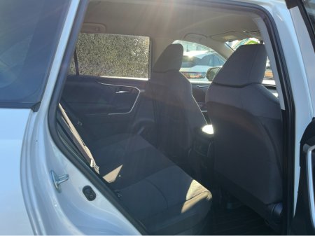 2020 Toyota Rav4 - thumbnail 9