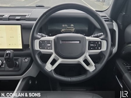2025 Land Rover Defender 110 PHEV X-DYNAMIC HSE *MAIN LAND ROVER DEALER* €115,950 thumbnail