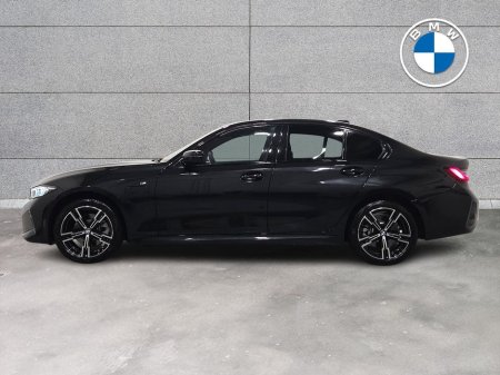 2026 BMW 3 Series 330e M Sport Saloon thumbnail