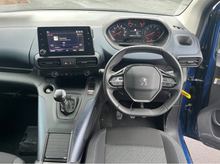 2022 Peugeot Rifter Wheelchair Accessible SWB Manual €22,995 thumbnail