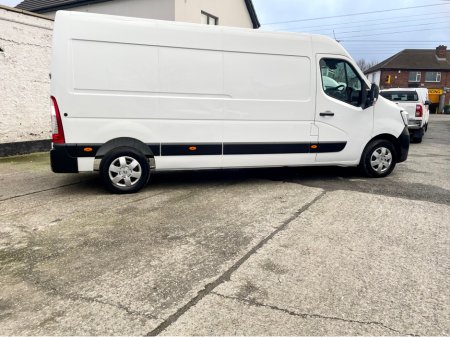2023 Renault Master LM35 BUSINESS+ 2.3 BLUE DCI 135PS LWB €20,000 thumbnail
