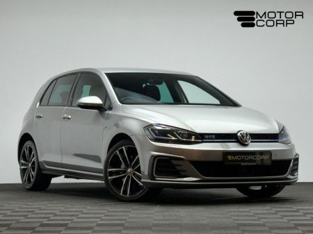 2018 Volkswagen Golf - thumbnail 1