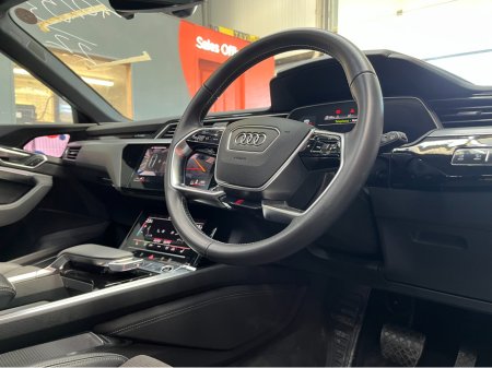 2022 Audi e-tron - thumbnail 12