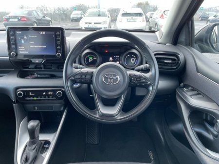 2023 Toyota Yaris 1.5 HYBRID L/SPORT // Remote Central Locking // Front Electric Windows // Rear Electric Windows // Electric Mirrors // Finger Tip Stereo Controls €23,795 thumbnail