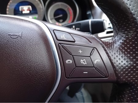 2016 Mercedes-Benz E Class E350D SERIES 2DR AUTO COUPE 1 OWNER @ REDDY2DRIVE LTD €17,500 thumbnail