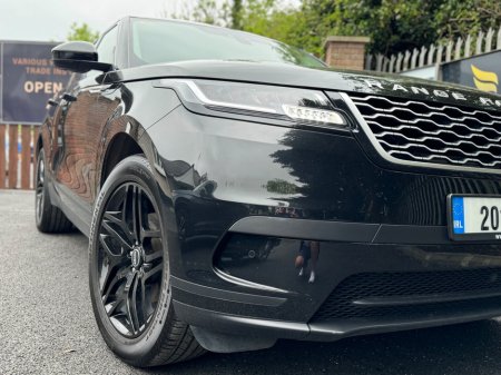2020 Land Rover Range Rover Velar 2.0L D 240PS S €42,990 thumbnail