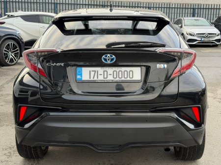 2017 Toyota C-HR (171) 1.8 HYBRID SPORT AUTO €18,950 thumbnail