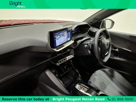 2024 Peugeot 2008 ALLURE 1.2 HYBRID 136 €29,950 thumbnail