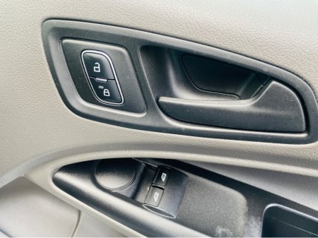 2023 Ford Transit Connect LWB BASE - 1.5 TD 75 T6 €15,443 thumbnail