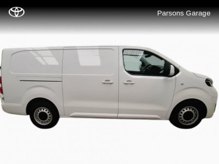 2023 Toyota Proace 2.0 140HP GX L LWB 4DR €30,000
