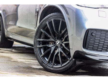 2015 BMW X5 xDrive30d M Sport €32,995 thumbnail