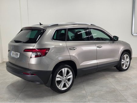 2018 Skoda Karoq STYLE 1.6 TDI 116 BHP - Pan Roof, Leather €15,900 thumbnail