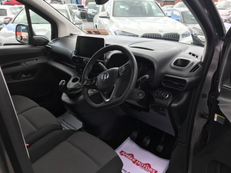 2019 Vauxhall Combo - thumbnail 43