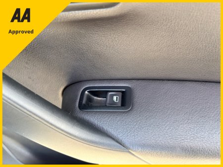 2016 Volkswagen Polo - thumbnail 26