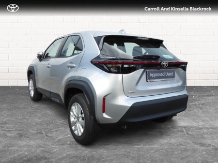 2025 Toyota Yaris Cross Hybrid Luna €31,450