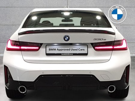 2023 BMW 3 Series - thumbnail 15