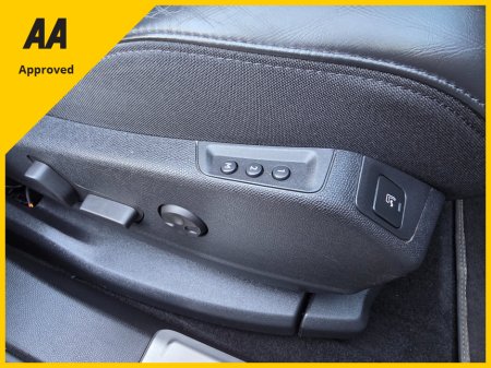 2020 Peugeot 3008 3008 GT * AWD * 300HP * €21,900 thumbnail