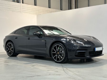 2018 Porsche Panamera - thumbnail 2
