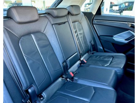 2019 Audi Q3 - thumbnail 12