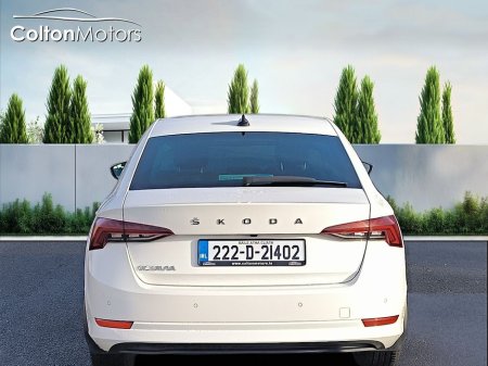 2022 Skoda Octavia - thumbnail 5