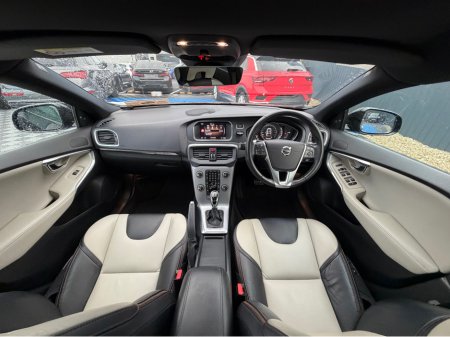 2018 Volvo V40 ** DEPOSIT TAKEN ** CROSS COUNTRY 4WD - 2.0L DIESEL - AUTO - 12M WARRANTY - CAR: 1733 €19,950 thumbnail