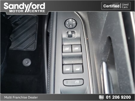 2023 Peugeot 3008 1.2 PureTech ALLURE*FSH* €31,950 thumbnail