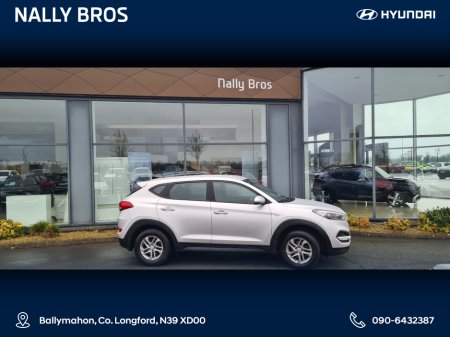 2017 Hyundai Tucson COMFORT 5DR €16,975 thumbnail
