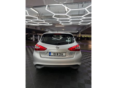 2015 Nissan Pulsar - thumbnail 5