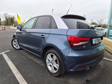 2016 Audi A1 - thumbnail 4