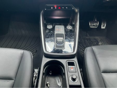 2023 Audi A3 2023 AUDI A3 SEDAN 30T ADVANCED 1.0 AUTOMATIC / CRUISE CONTROL / REVERSE CAMERA / ELECTRIC HEATED SEATS / PADDLE SHIFTERS / APPLE CARPLAY thumbnail