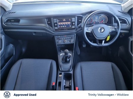 2021 Volkswagen T-Roc - photo 2