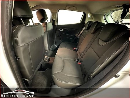 2016 Renault Clio 1.2 PETROL 16V 75 DYNAMIQUE NAV ONLY 71KM IRISH CAR €11,950 thumbnail