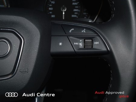 2023 Audi Q5 50 TFSI-e 299HP S tronic quattro SE €53,499 thumbnail